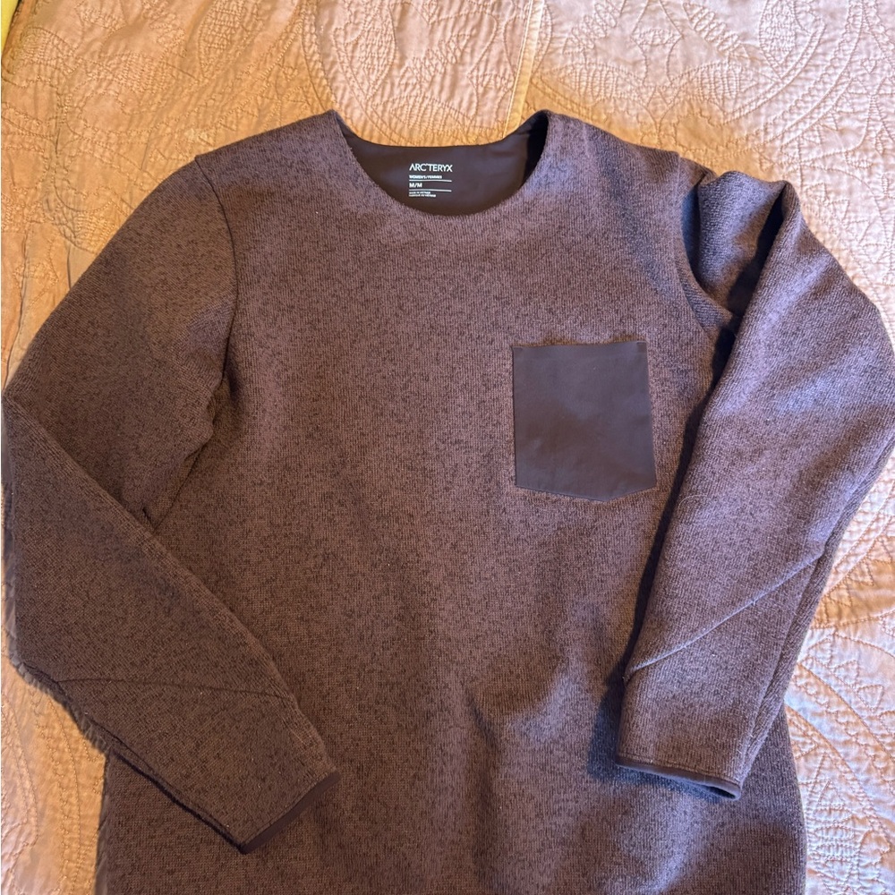 Arcteryx sweatshirt. Like new